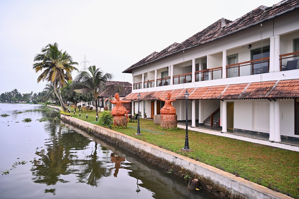 Vedic Village Retreat Alleppey