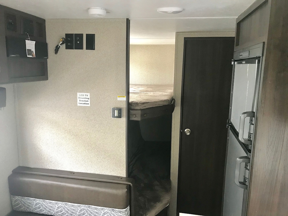 Boulder Creek Lodge - Campsite