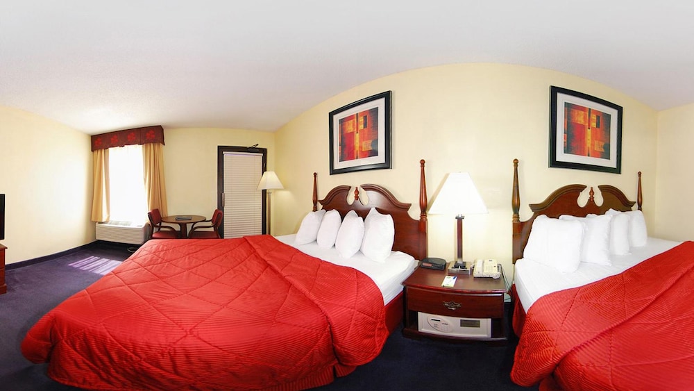 Quality Inn & Suites Richburg I-77 view 4