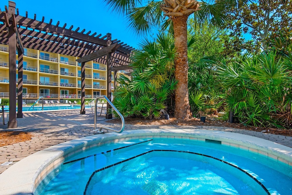 Beach Resort 514