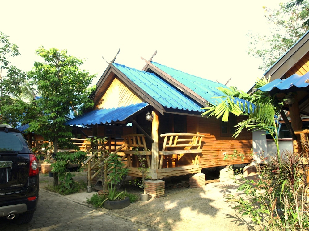 Suandarbporn Resort Mae Sot