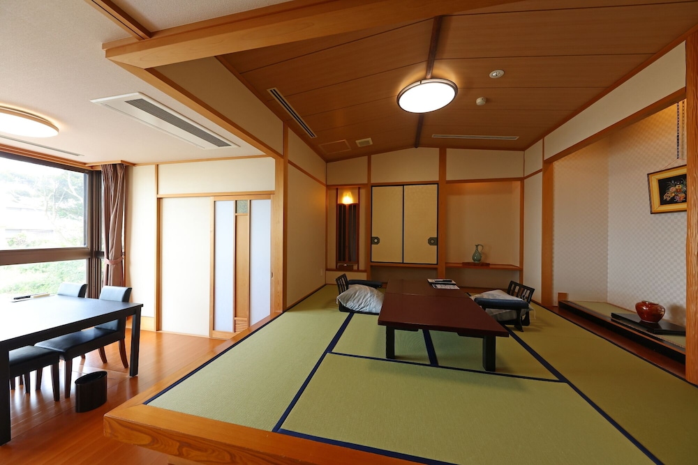 Resort Hills Toyohama SORA no KAZE