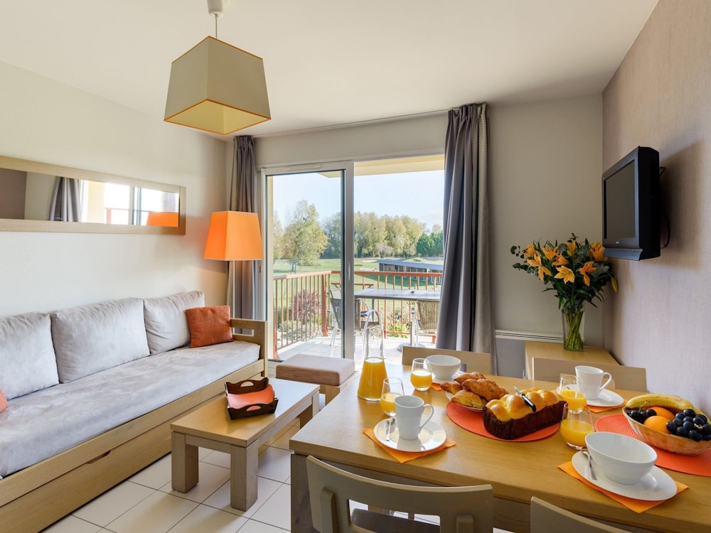 Cozy Apartment Near the Cliffs of Cap Frehel view 2