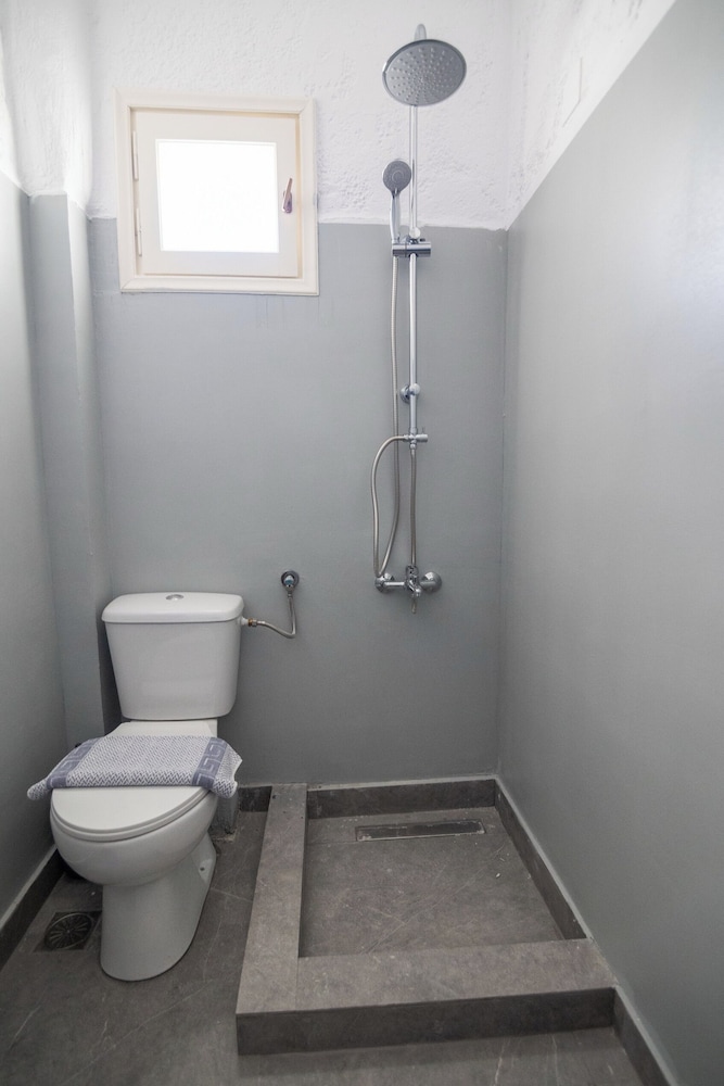 Hesperia Apartments