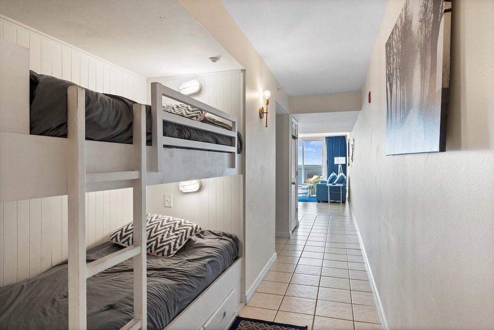 Pelican Beach 1702 1 Bedroom Condo by Pelican Beach Management view 5