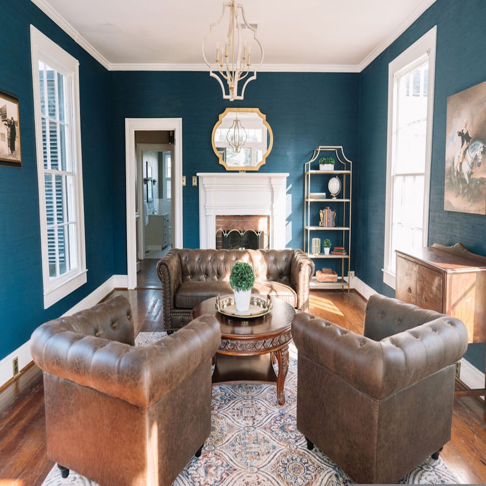 Historic Antebellum Manor view 2