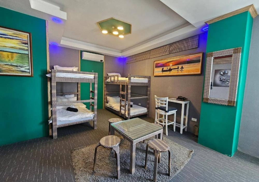 Papabo Backpackers Mactan