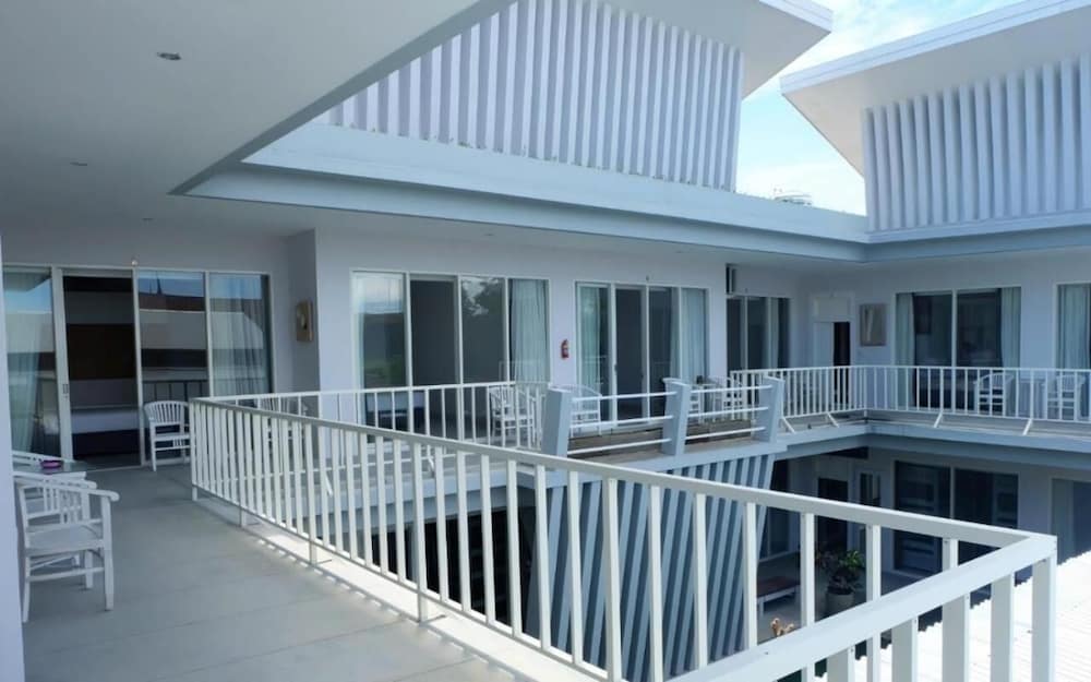 Pom Pom's Bali Apartments