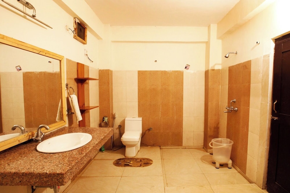 Vanasthali Jungle Resort Jim Corbett