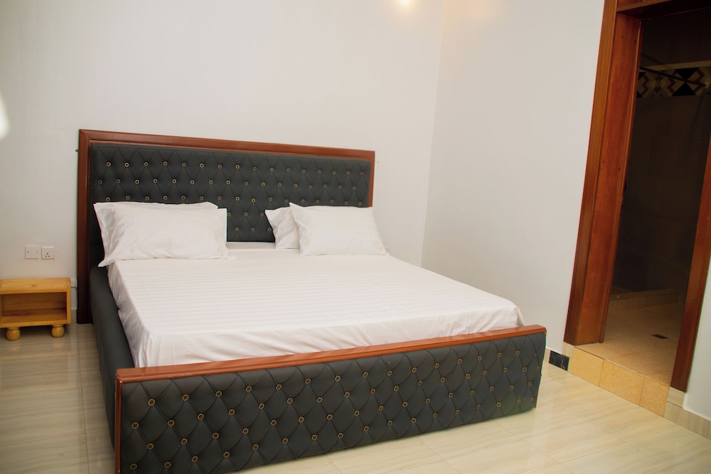 Rond Point Gorilla Boutique & Apartments