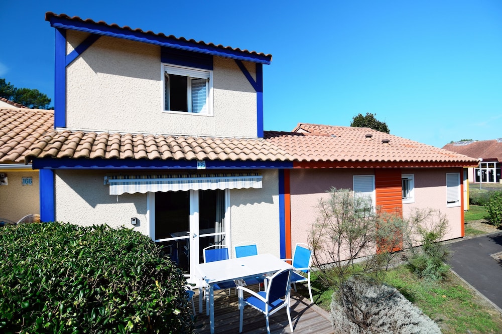 Résidence Club Les Villas du Lac view 4