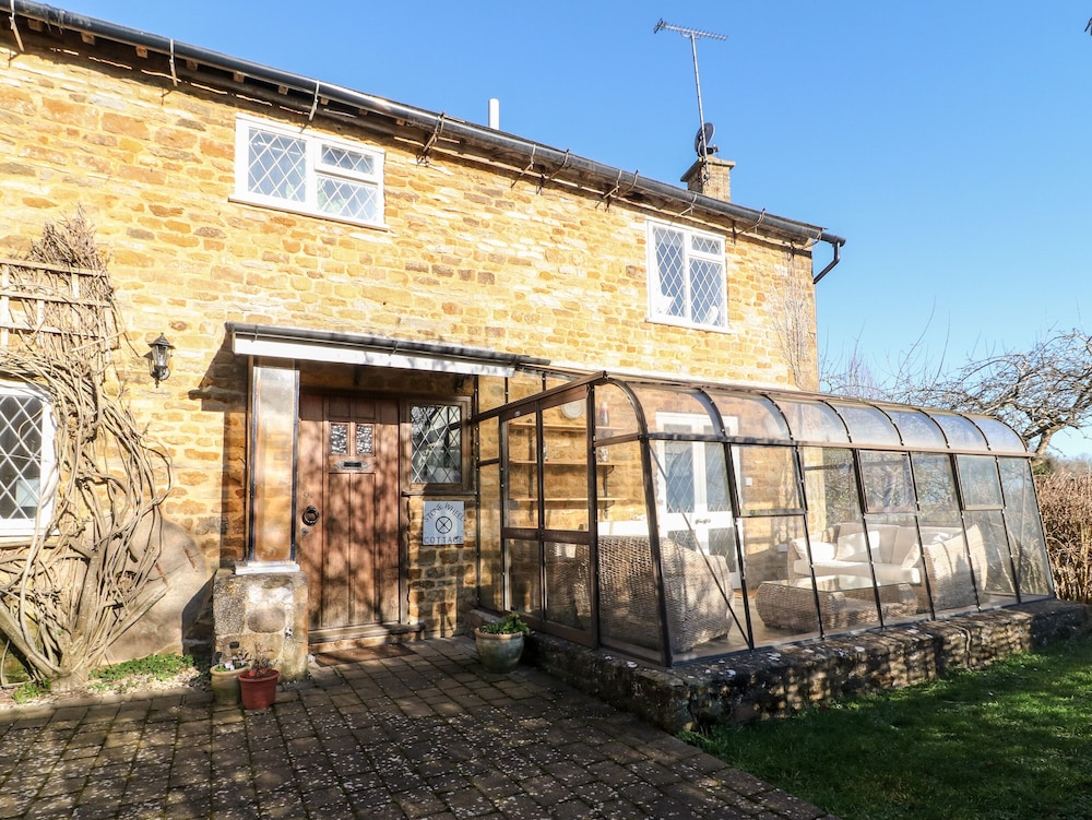 Banbury Vacations - Stone Wheel Cottage - Property Image 1