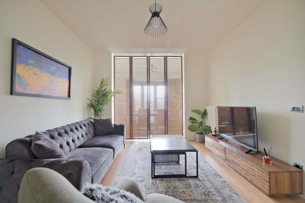 Avangart Residence by NewInn