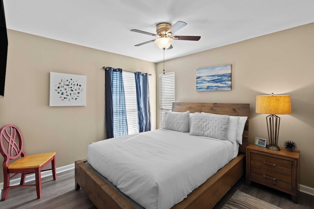 Stylish Panama City Home w/ Pool, Tiki Bar, & Walkable Beach Access