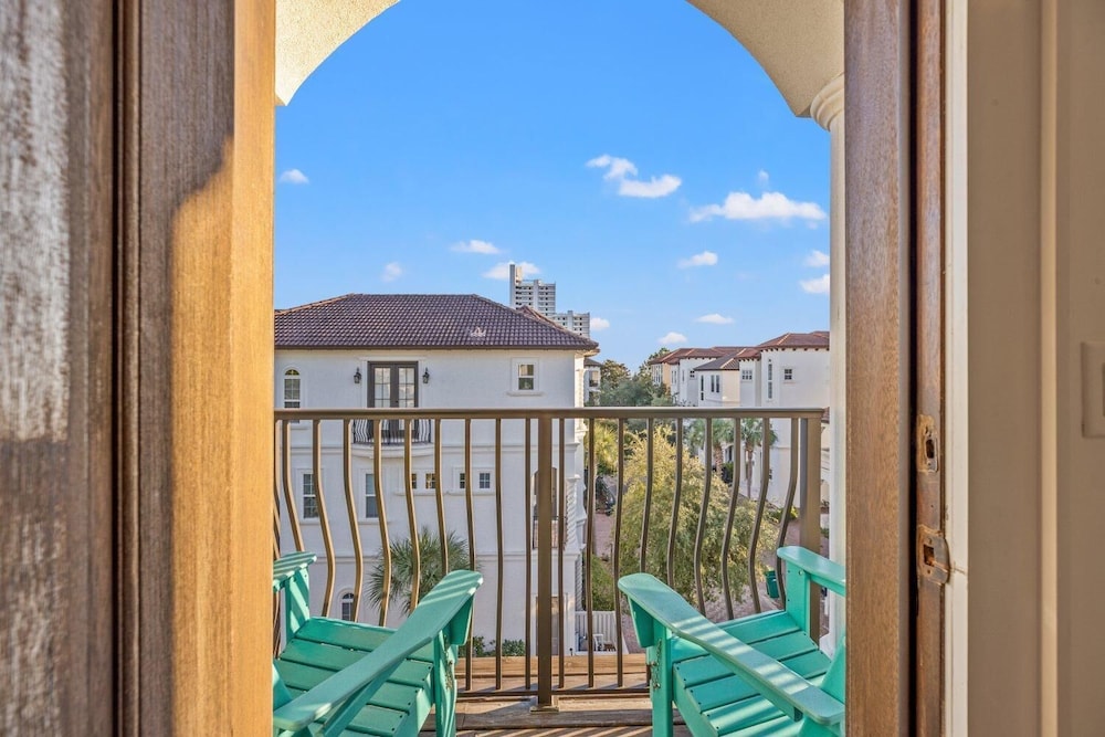 Sea Esta Villa