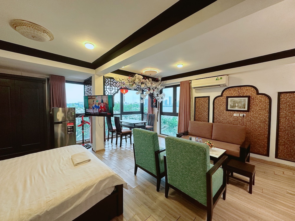 Ala Home Vu Mien Lake View