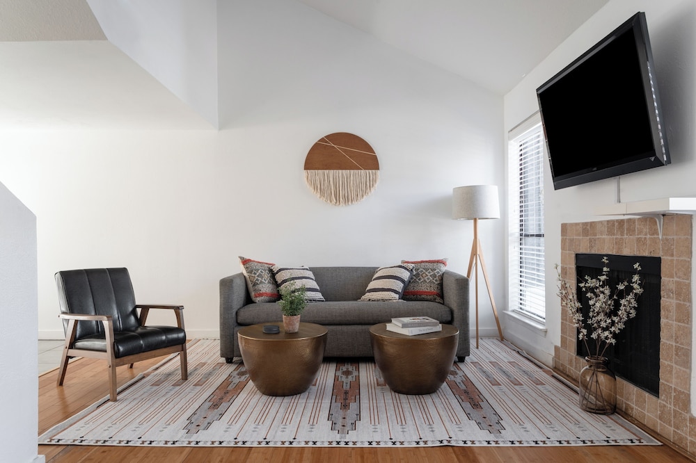 Heart of Austin Hideaways