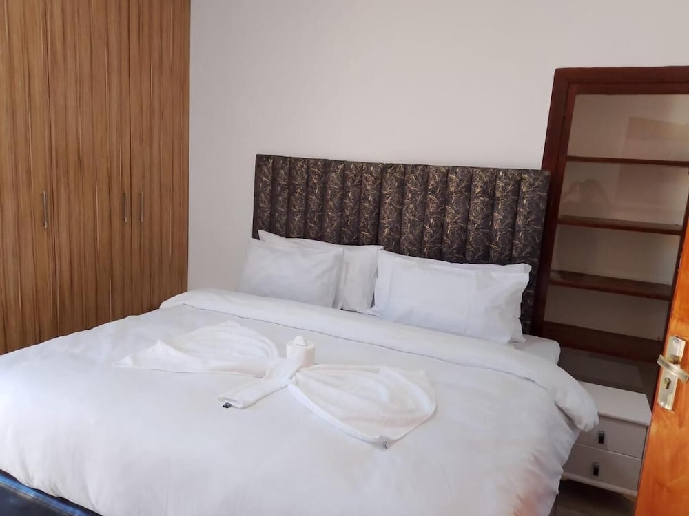 Duminy Guest Lodge