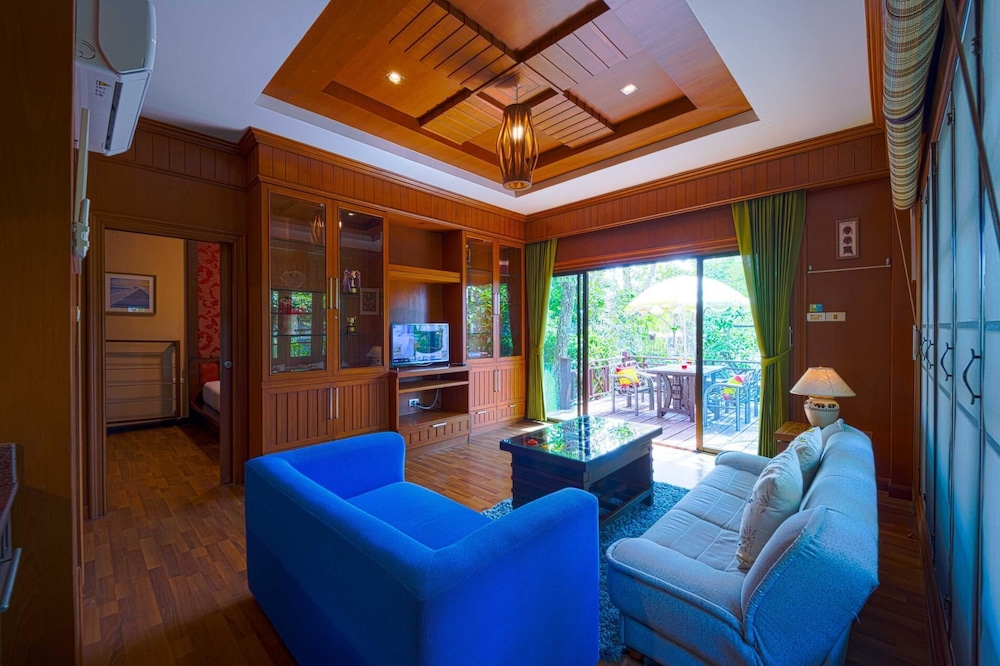 Fantastic Resort Near Town Location BS88