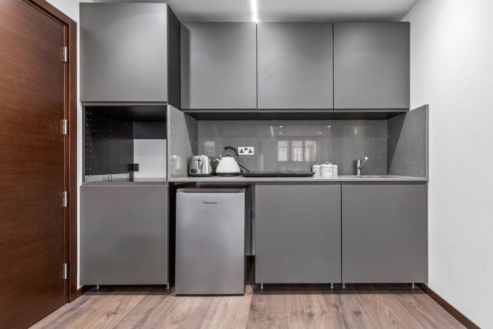 Luxury Flat in North West London
