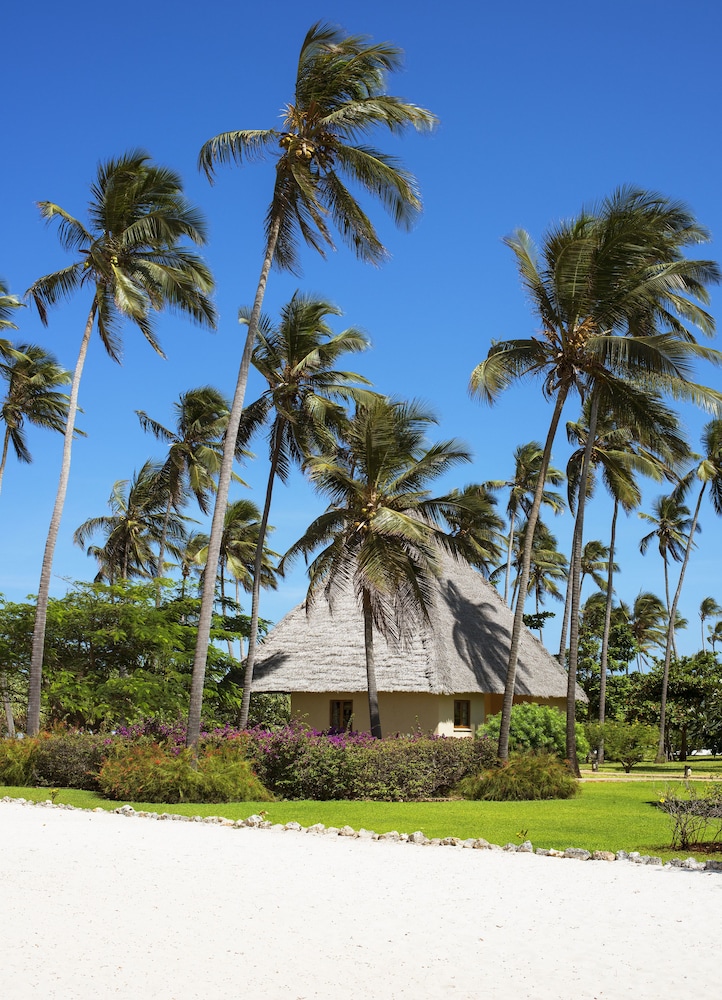 Kiwengwa Vacations - Neptune Pwani Beach Resort Spa Zanzibar - Property Image 3
