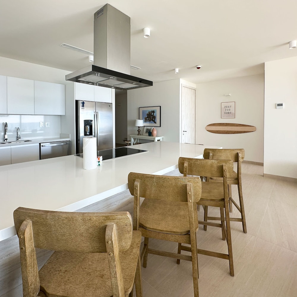 Has it all Beachfront Retreat With Stunning Views