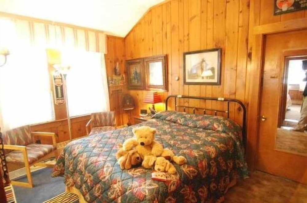 Lake Winnipesaukee Motel