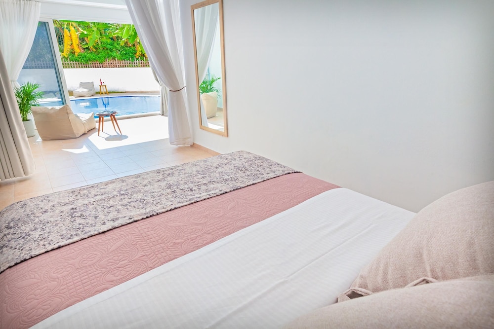 Themis Luxury Villa Rhodes view 4