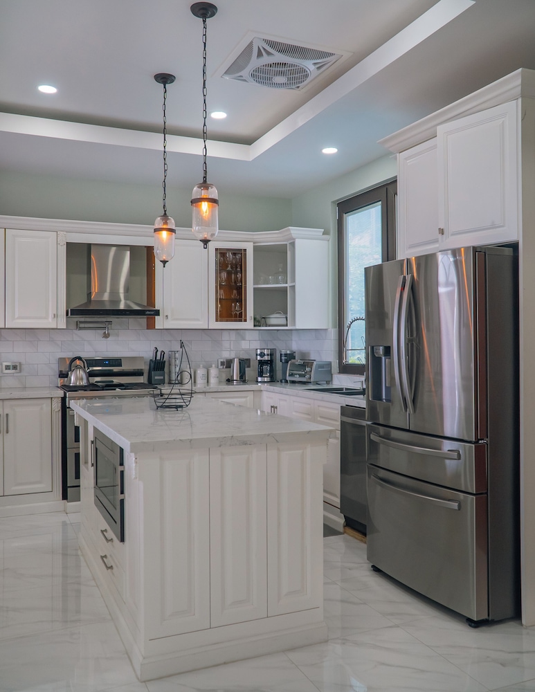 Yellow Sands Luxury Villas Unit 1