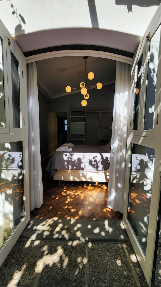 El Cerquero, Guest House
