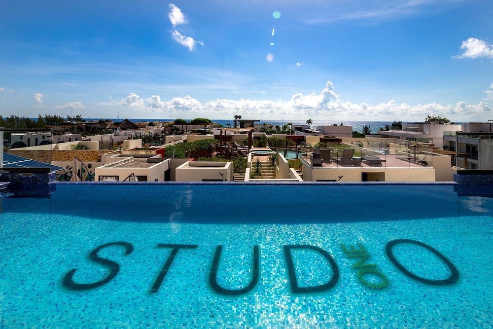 Studio one 208 by CocoBR