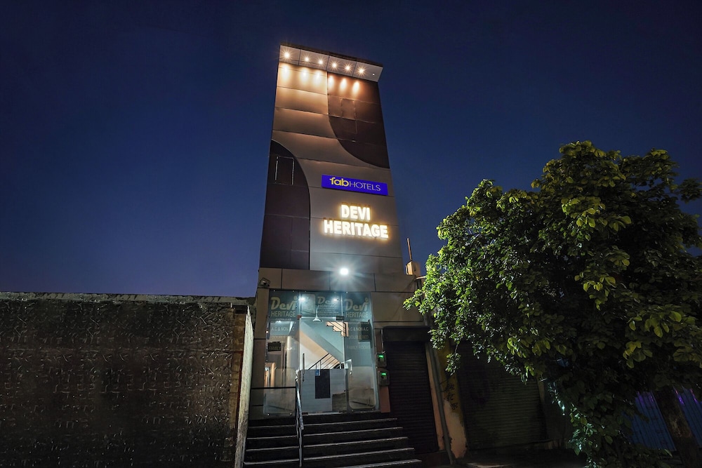 Fabhotel Devi Heritage