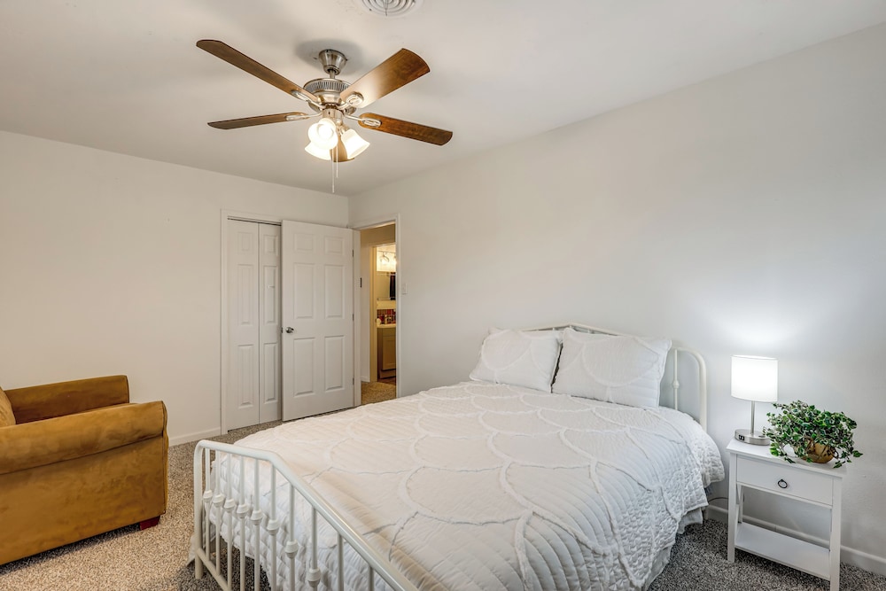 Near Hunting Grounds: Quiet Home in Aspermont!