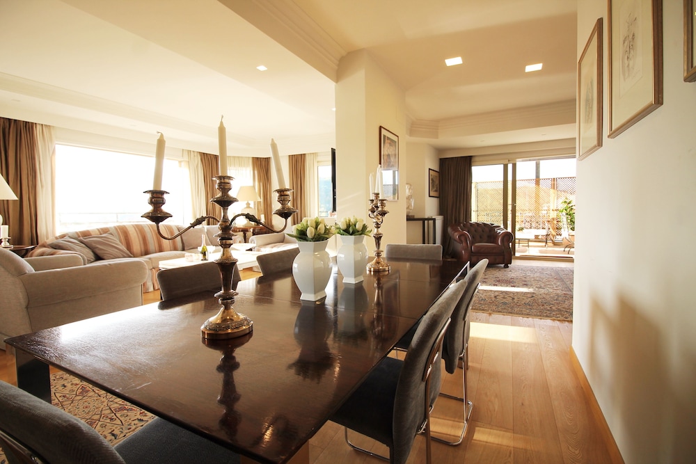 Wonder Luxurious Terrace
