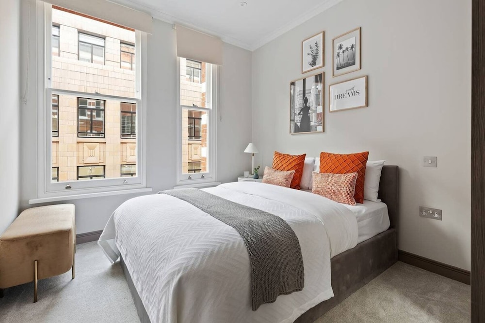 Lovely 2 Bed near Covent Garden & Tube