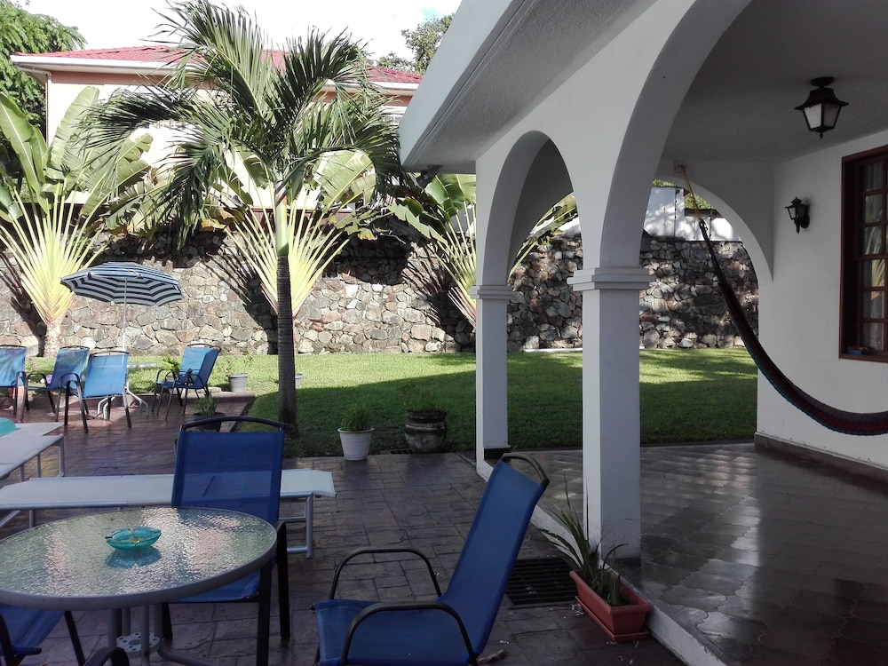 Casa Colonial Bed And Breakfast