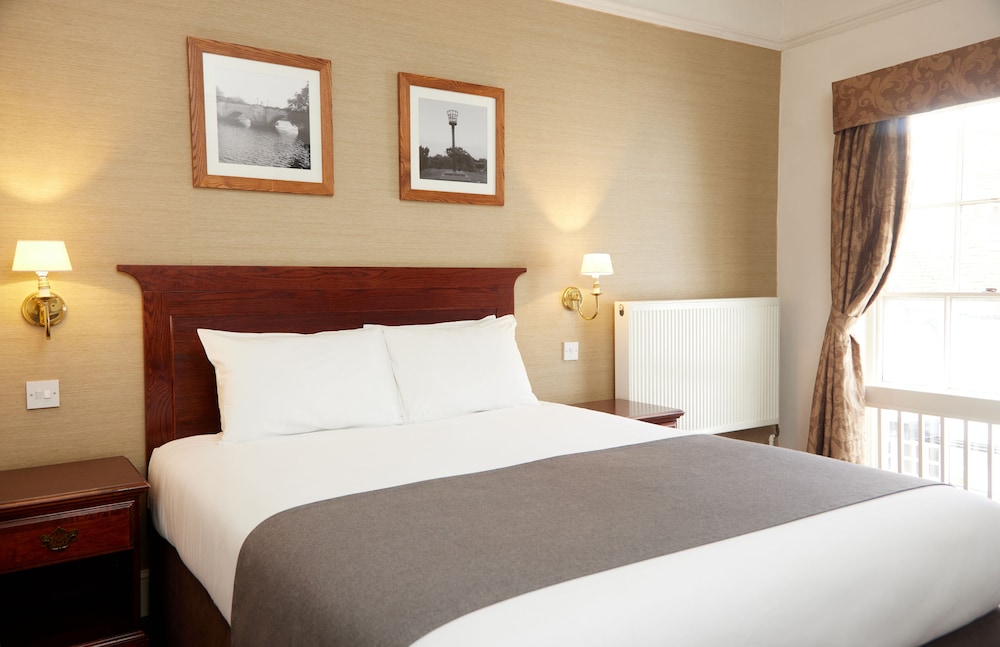 Huntingdon Vacations - George Hotel Huntingdon by Greene King Inns - Property Image 3