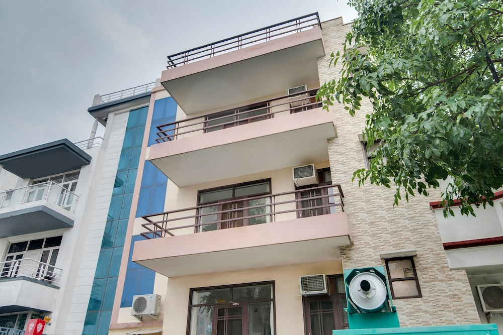 OYO Flagship 423 Artemis Hospital