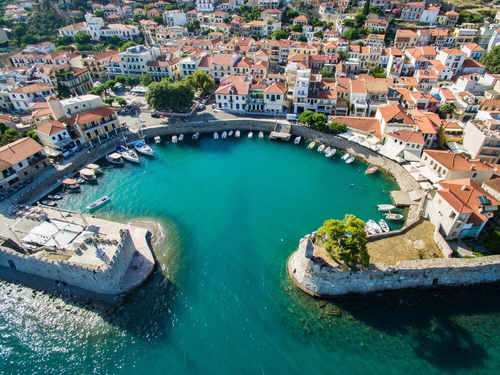 Nafpaktos Cozy Nest Homely Vibes Near the Beach