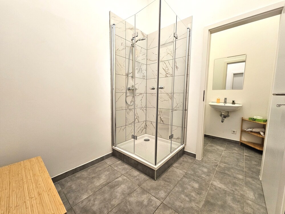 Airport Messe Apartments