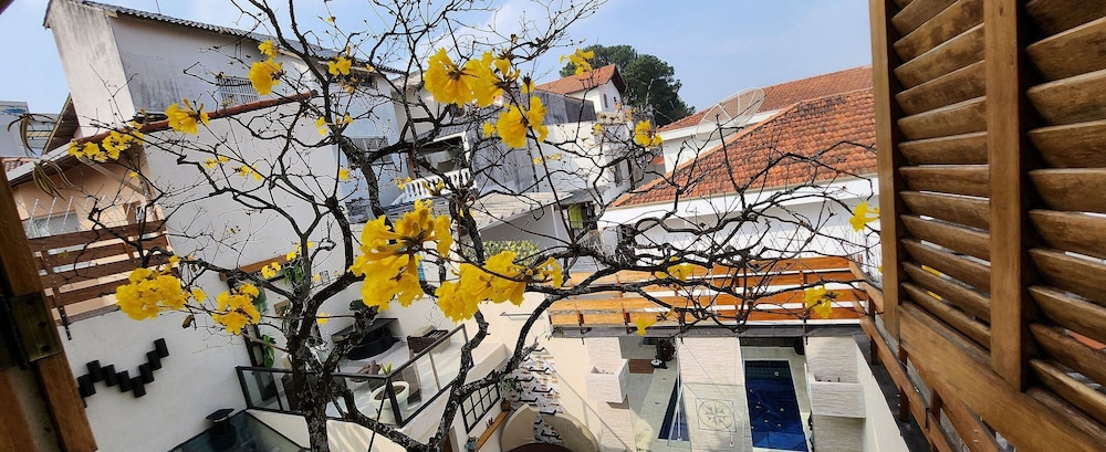 Chalé Ateliê Poder das Pedras