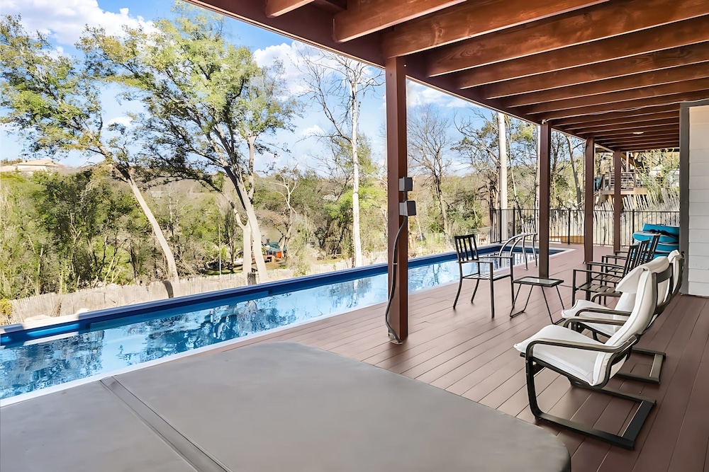 Upstay - Lakeside Getaway - Pool Hot Tub Games