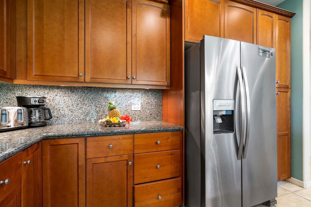 Luxurious View Corner Townhome - Great Views - VIP Beach Pass - Vrkcv
