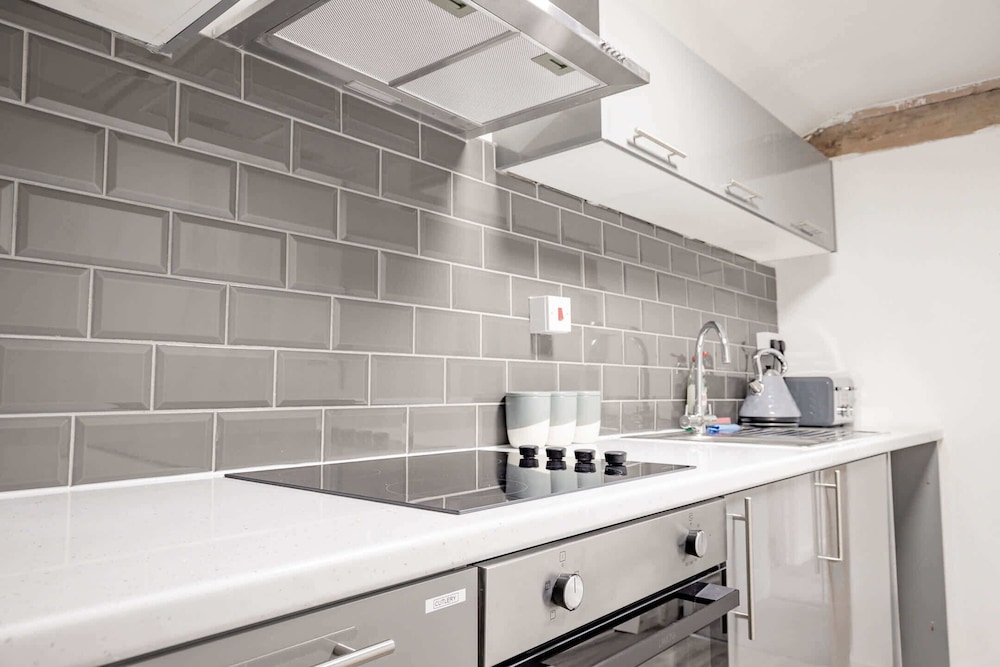 Host Stay New Street Dwelling