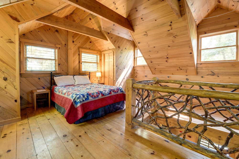 Hot Tub + Furnished Porch: Balsam Grove Cabin view 5
