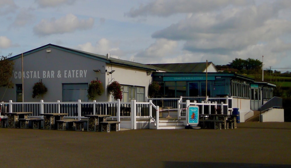 Luxurious Comfort at 102, Duckpool Lodge in Bude