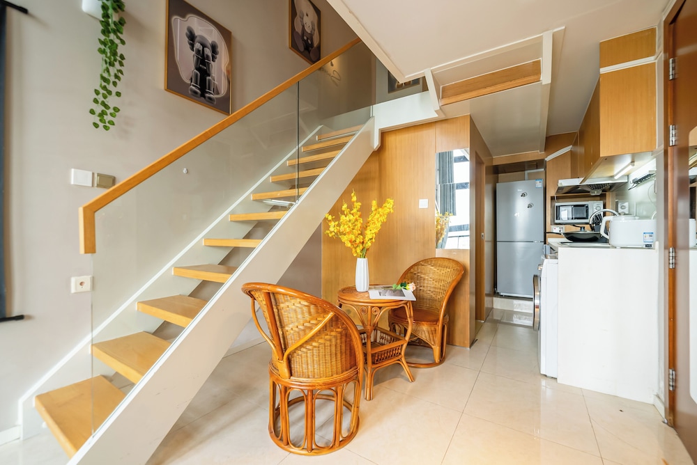Shanghai Hills & Wanye Spacious Family Suites