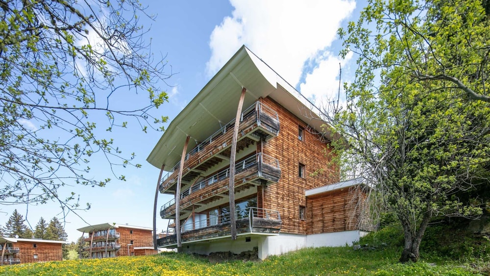 Apartment in Chamrousse With Mountain Views