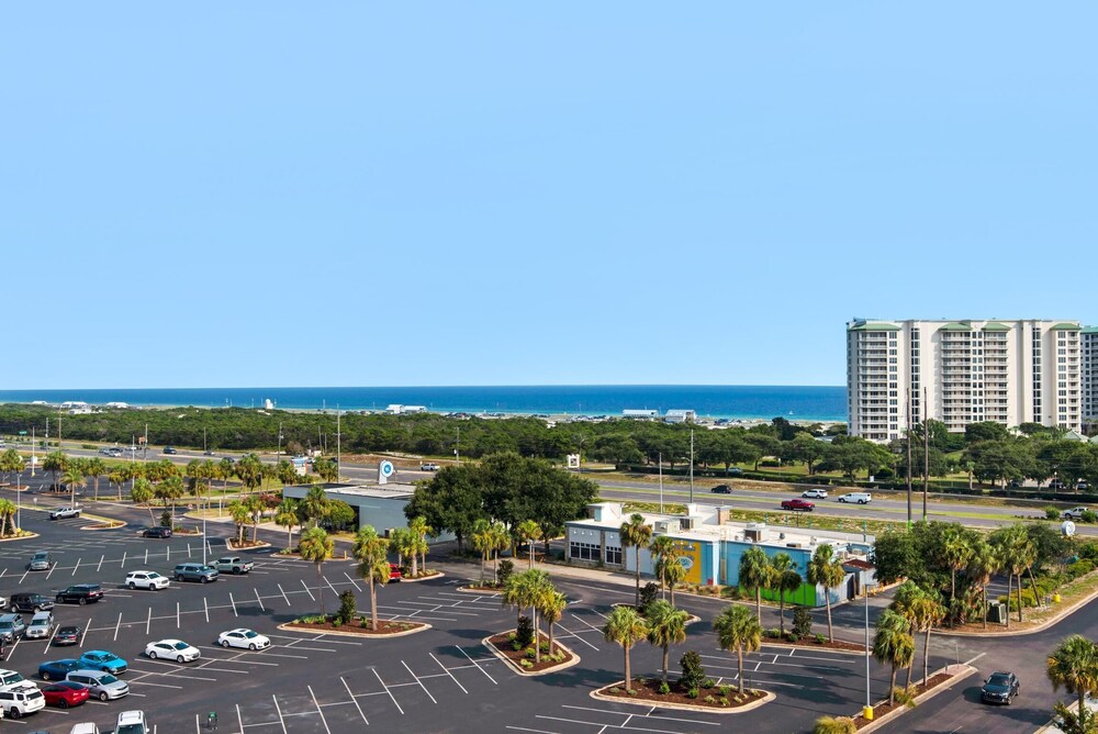 Palms Resort #1808 Jr 2BR