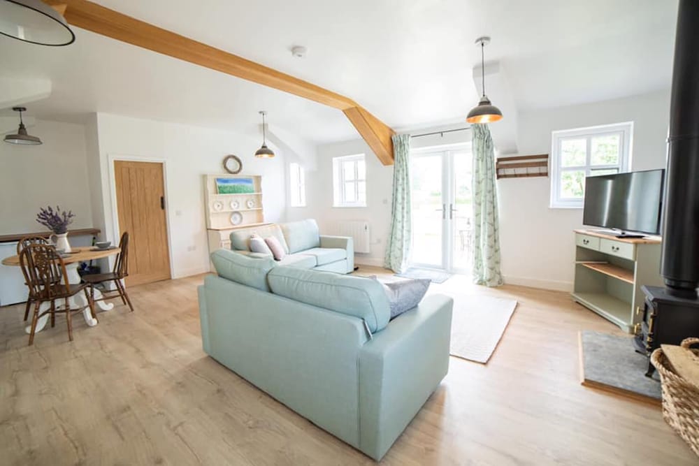 Lovely 1-bed Lodge in Drybrook view 5